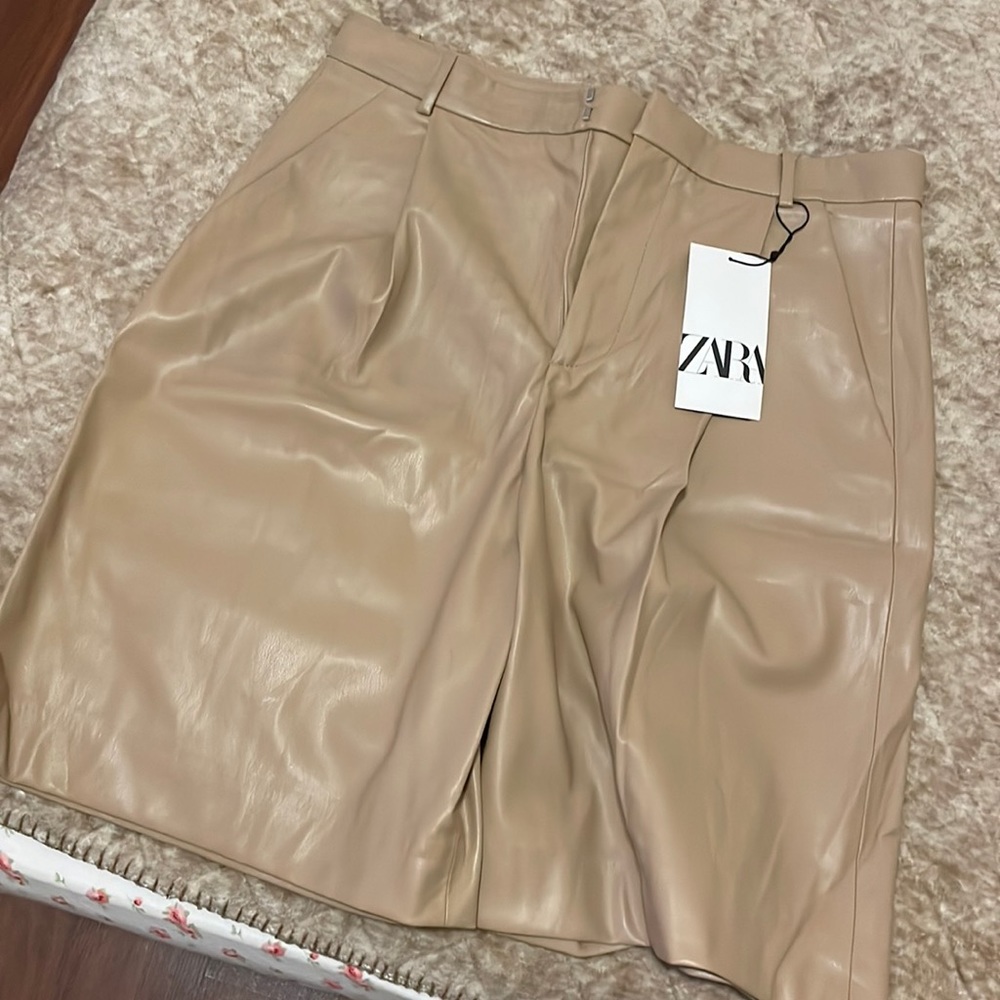 Leather Bermuda
